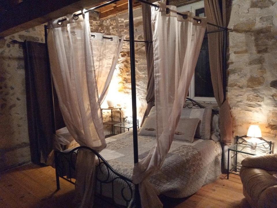 Maison Grandes Chambres avec cuisine -jardin -Terrasse-BBQ Bastanes Extérieur photo